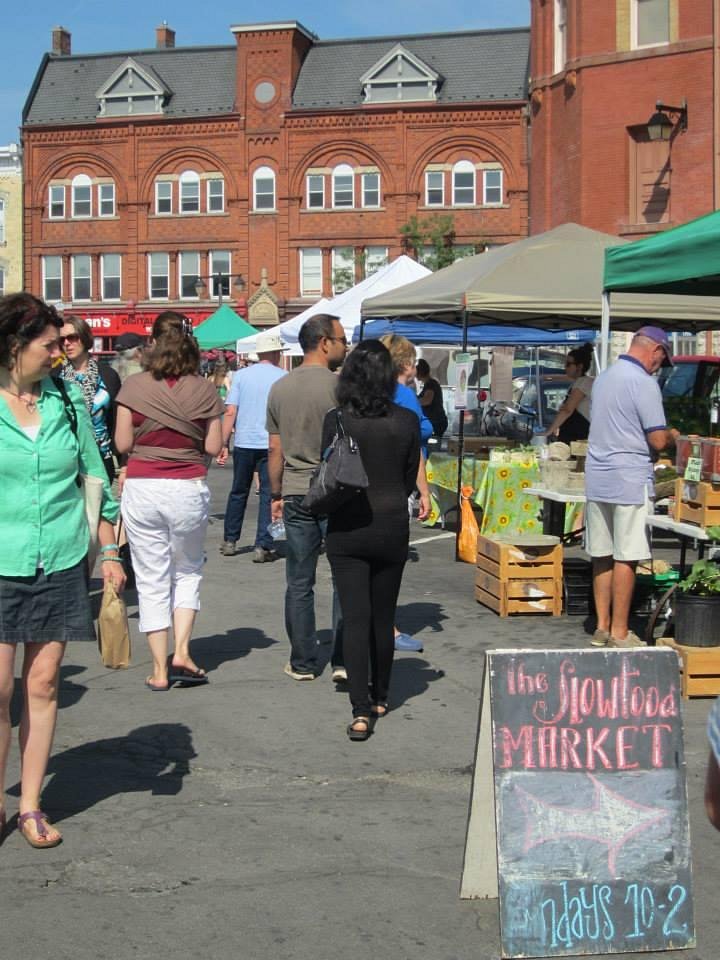 Stratford Sunday Market