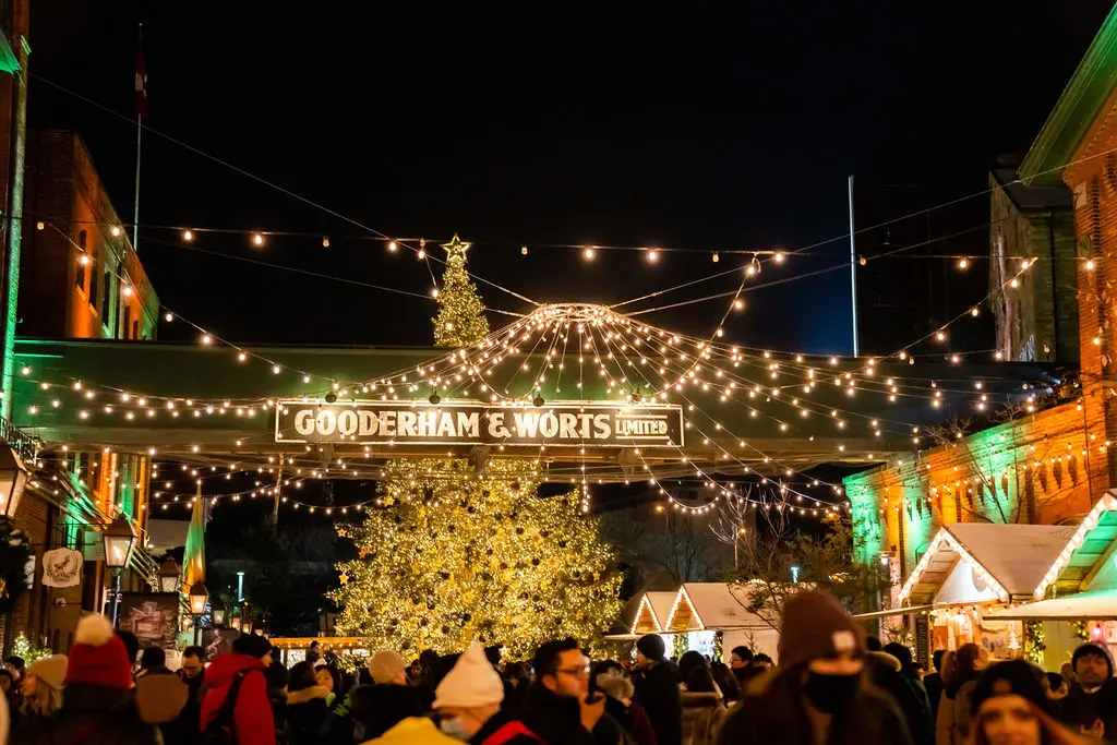 Distillery Winter Village - Toronto