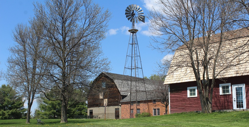 The Museum - Anderson Farm Museum