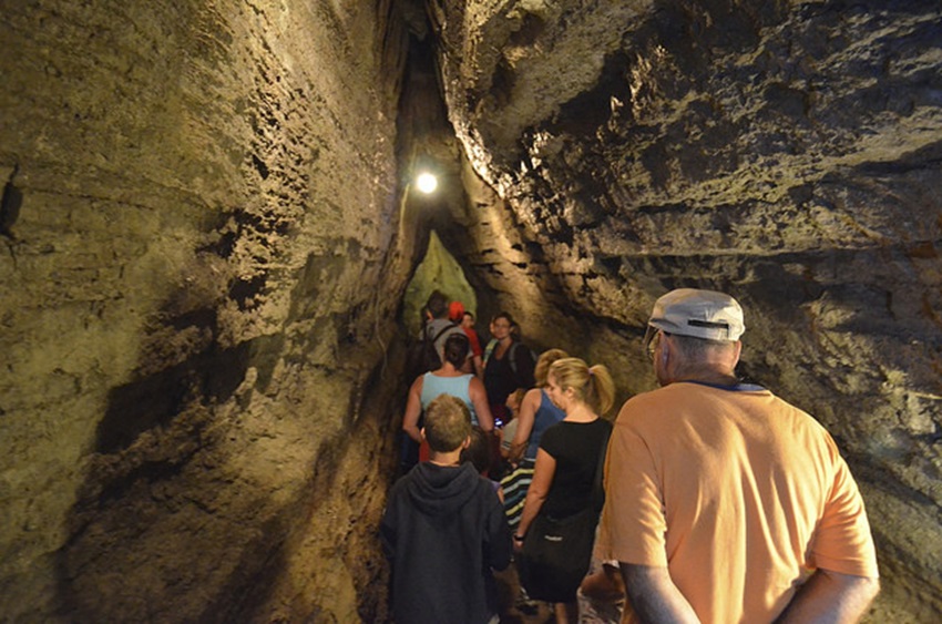 Bonnechere Caves