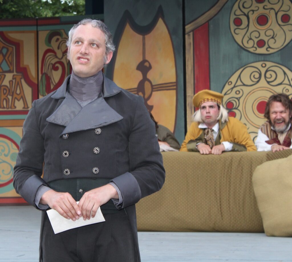 Actor (Ian Farthing on Stage) Ontario Live Theatre