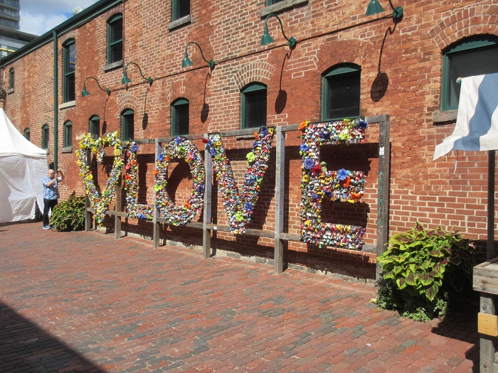 Love wall at the Distillery District