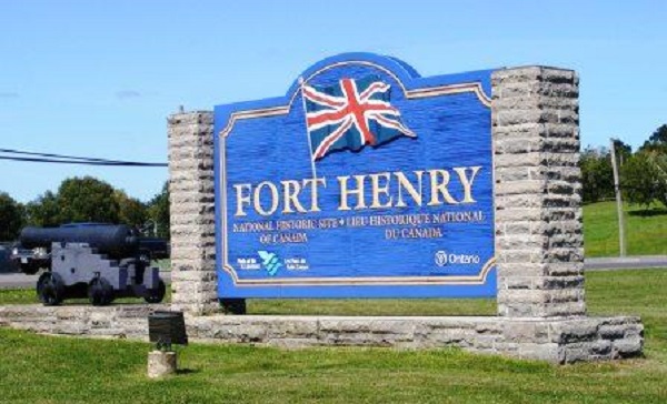 Fort Henry entrance sign
