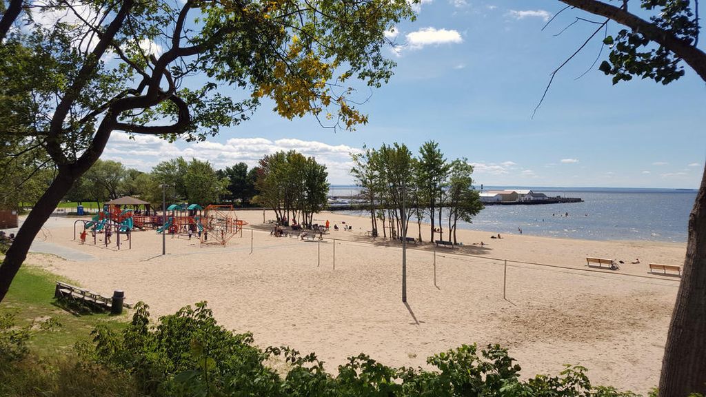 Shabogesic Beach - - Ontario's Lakes and Beaches