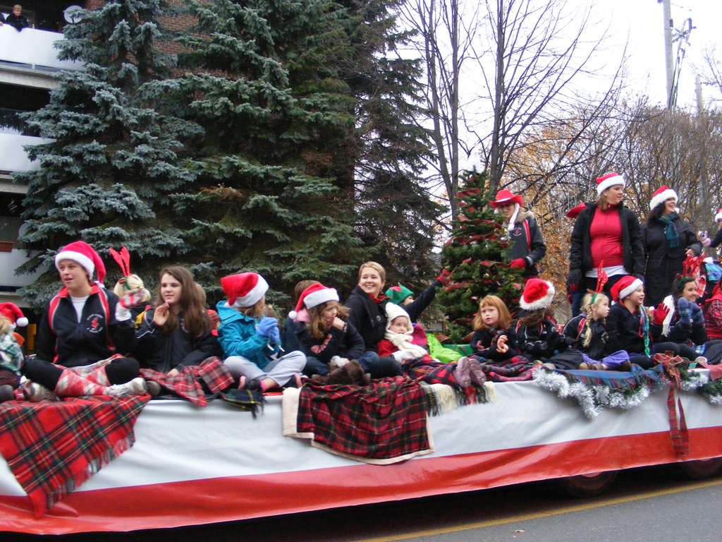 Daytime Santa Claus Parade - Cobourg