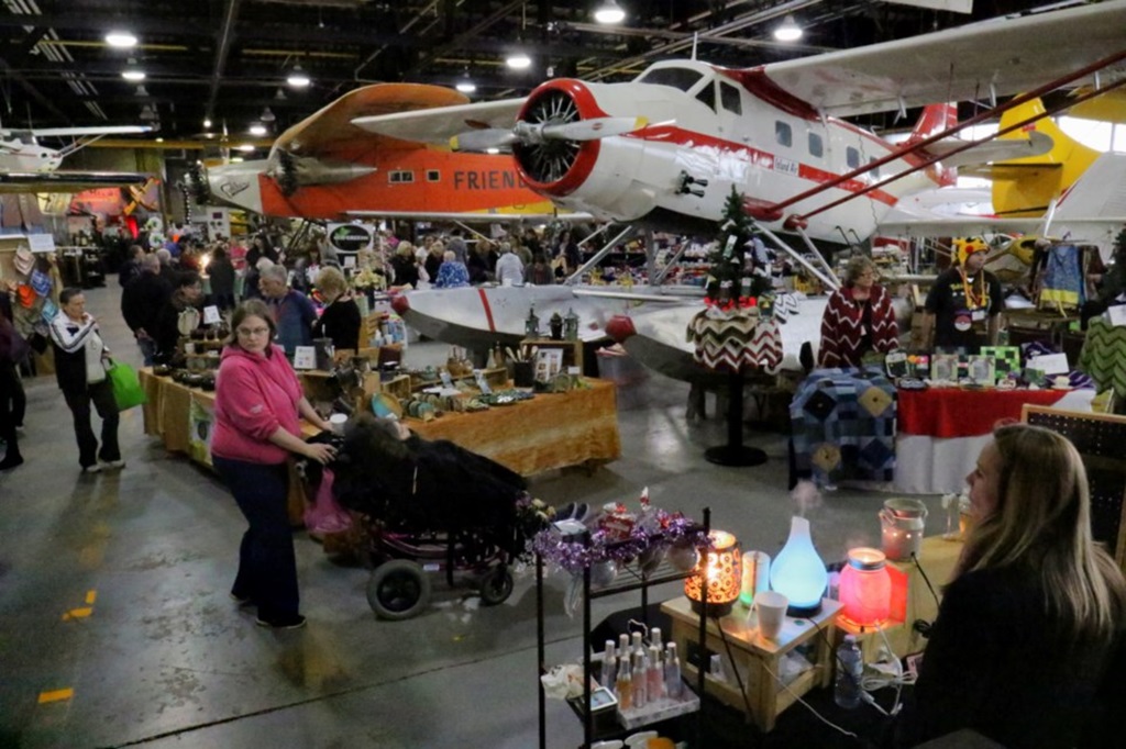 Bushplane Museum Holiday Gift & Craft Show