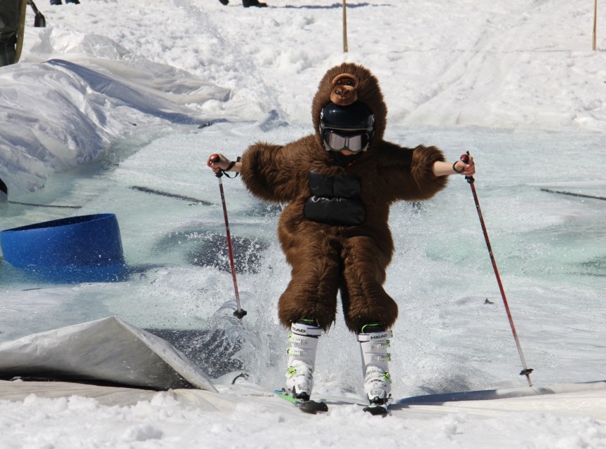 Snowboarding and Skiing in Ontario - A champion in the making!