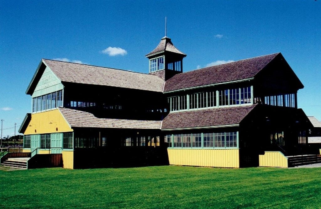 Historic Crystal Palace, Picton