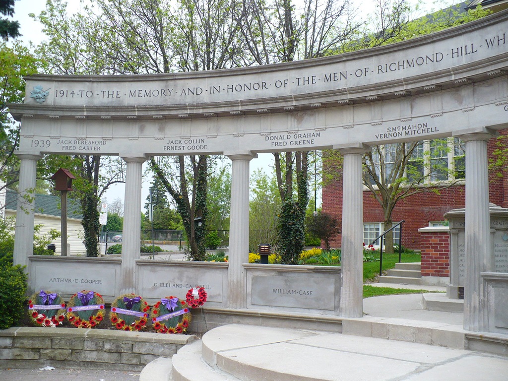 Richmond Hill Cenotaph Remembrance Day in YDH