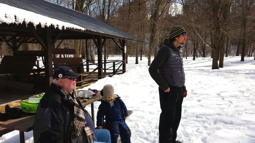 Picnic table