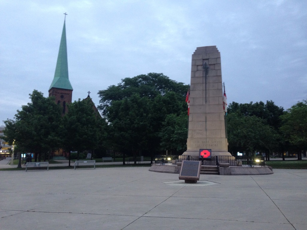 Windsor Cenotaph - Lest We Forget