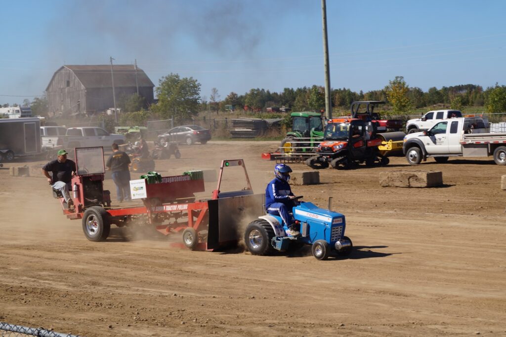 "Mini" Tractor Pull