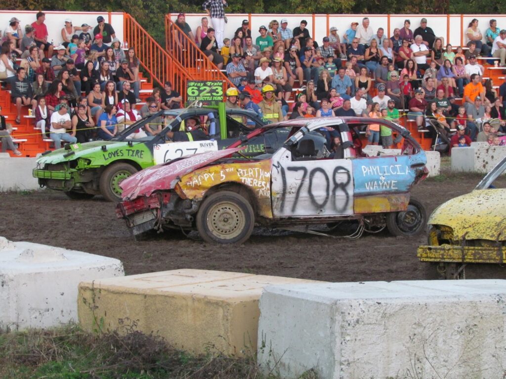 Demolition Derby at the Fair - Roseneath Agricultural Society 