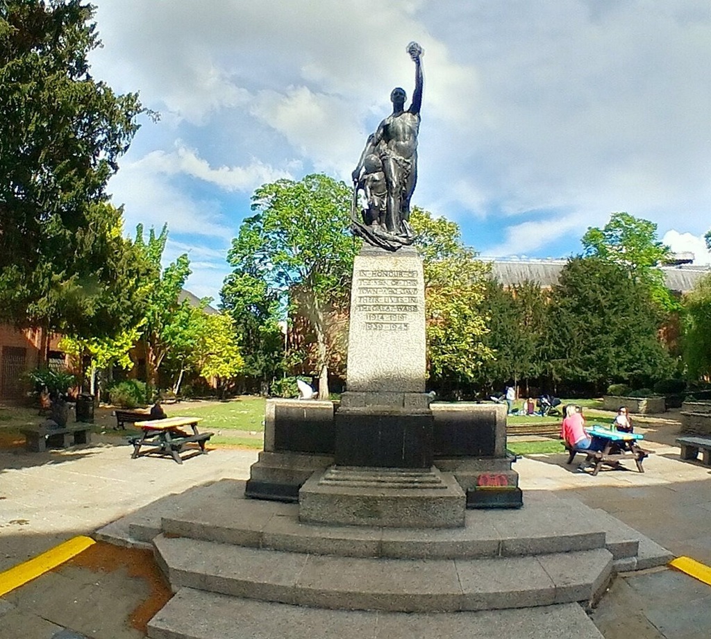 Kingston Was Memorial Gardens