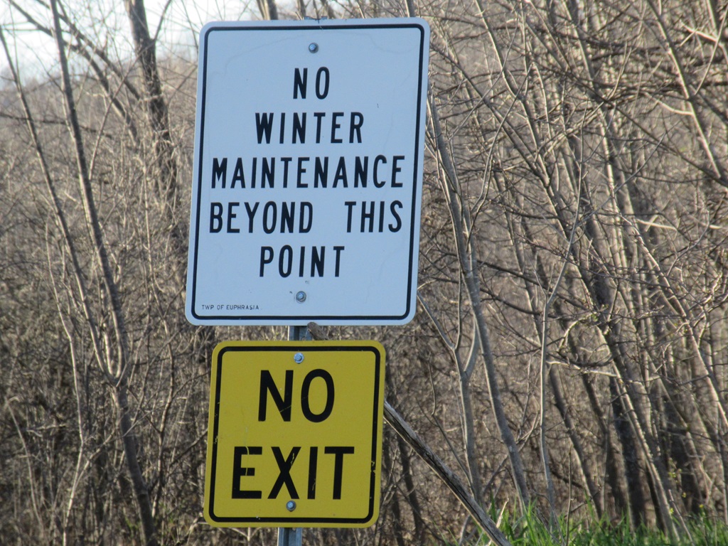 No Winter Maintenance Sign