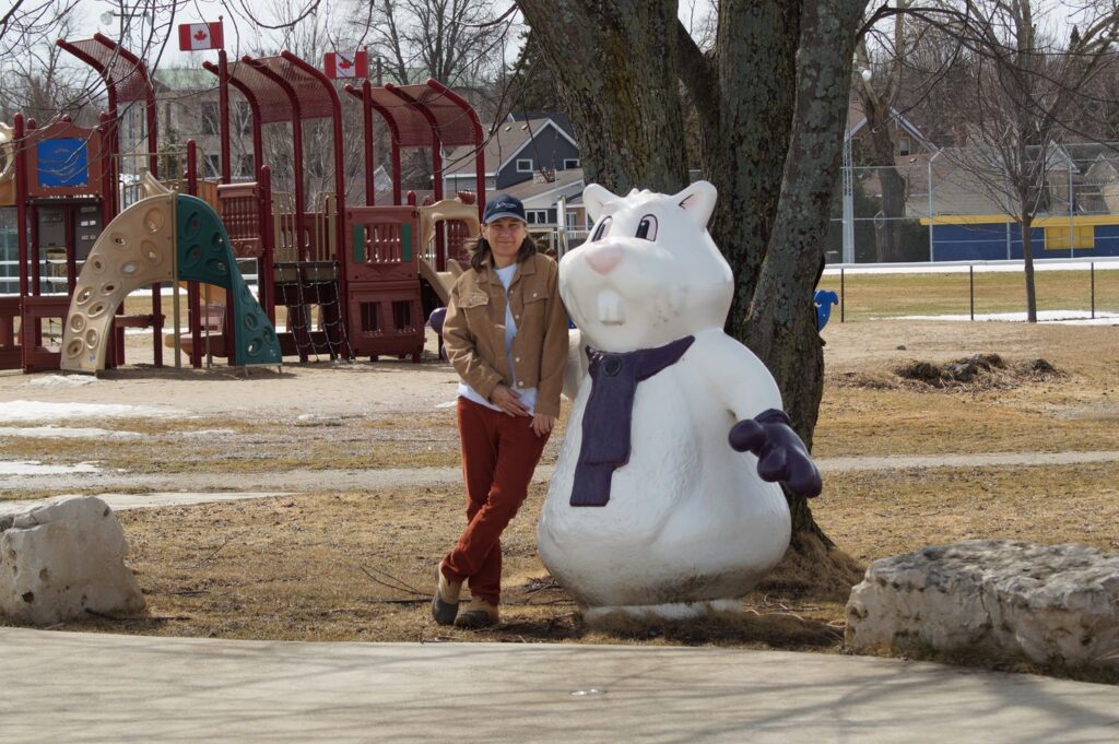 Back with our friend, Wiarton Willie! The TRUE weather forecaster!