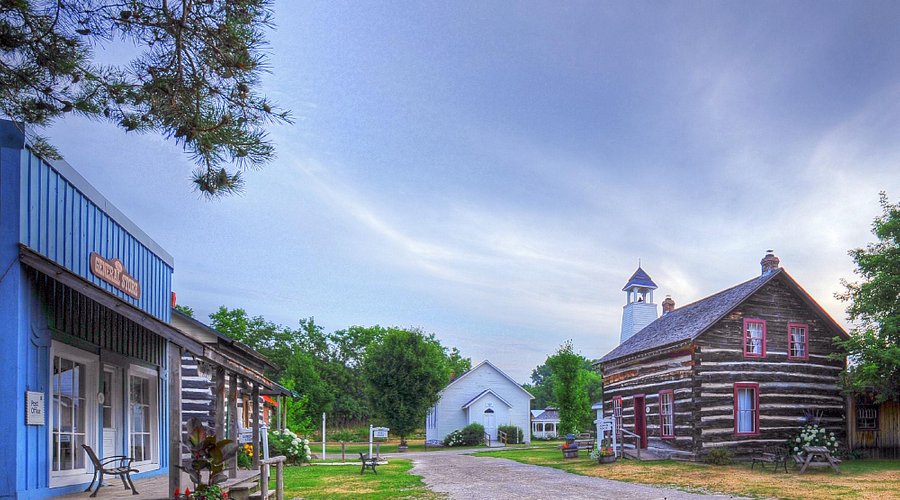 Kawartha Settlers’ Village (Bobcaygeon)(Museum Month Living History)
