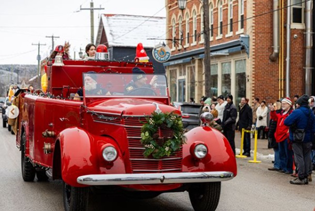 Creemore Santa Claus Parades